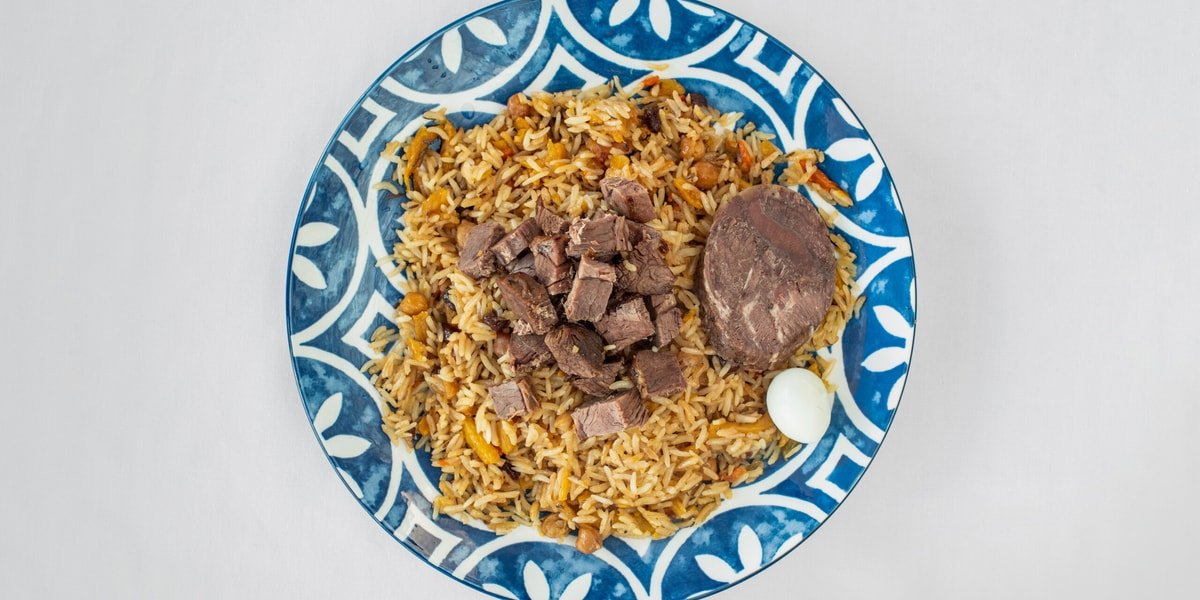 Tashkent plov with lamb, rice, and carrots
